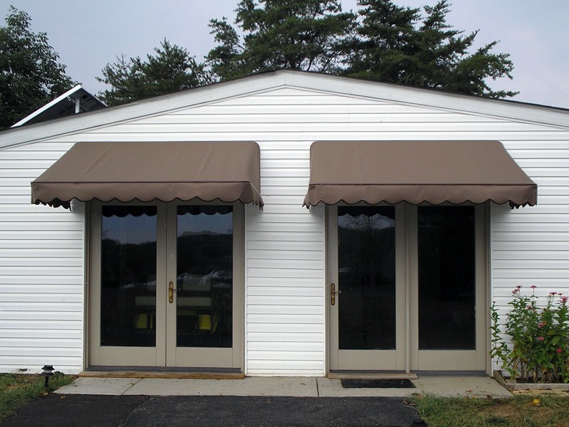 Sunbury Awning 10141